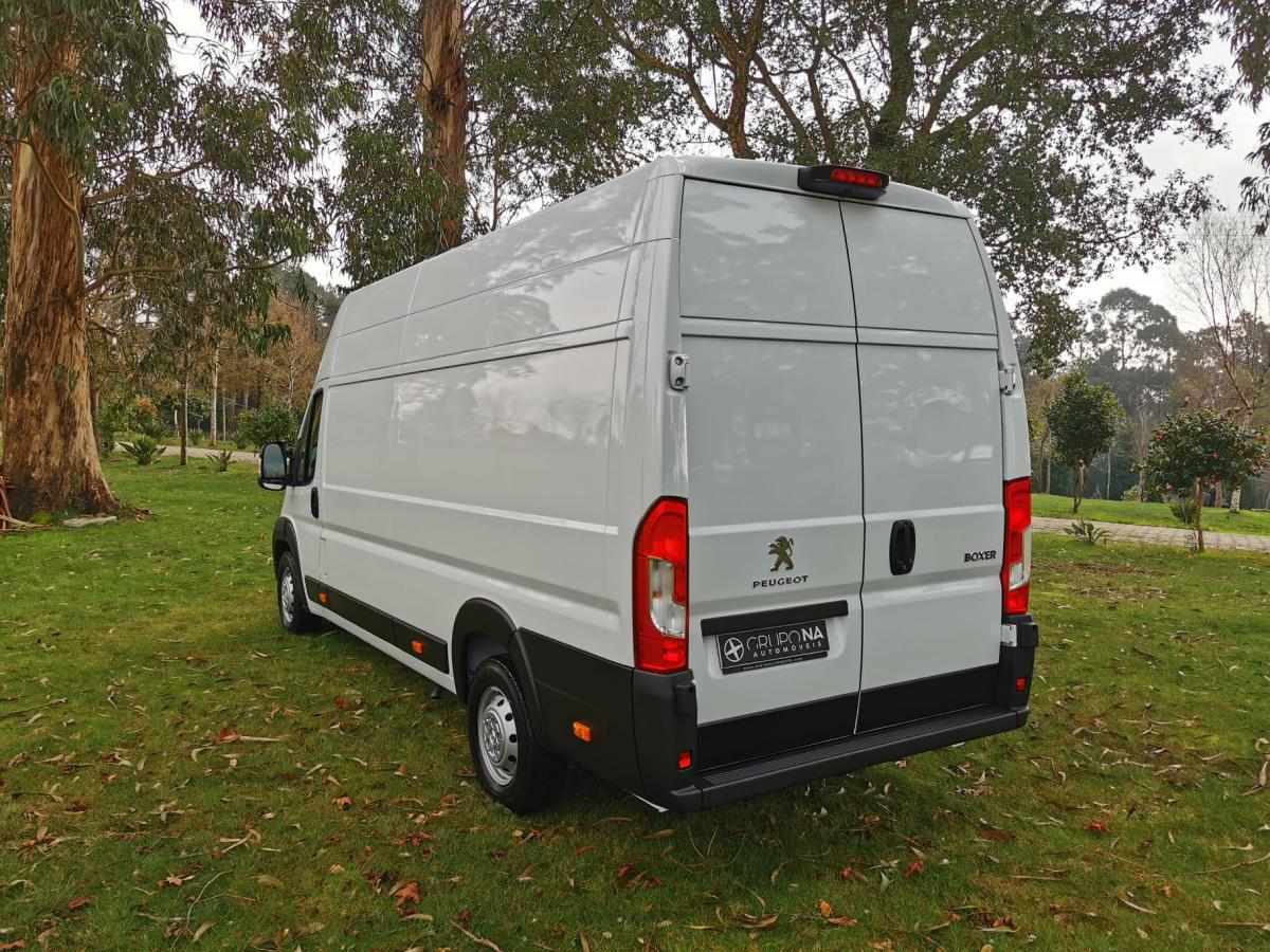 peugeot-boxer-2-2-bluehhdi-4x4-2022-diesel-2179cc
