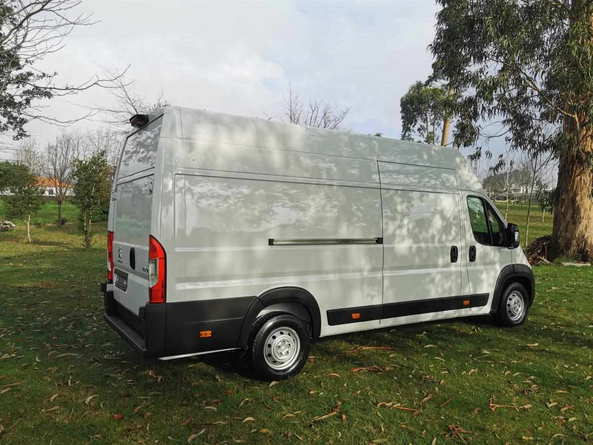 peugeot-boxer-2-2-bluehhdi-4x4-2022-diesel-2179cc