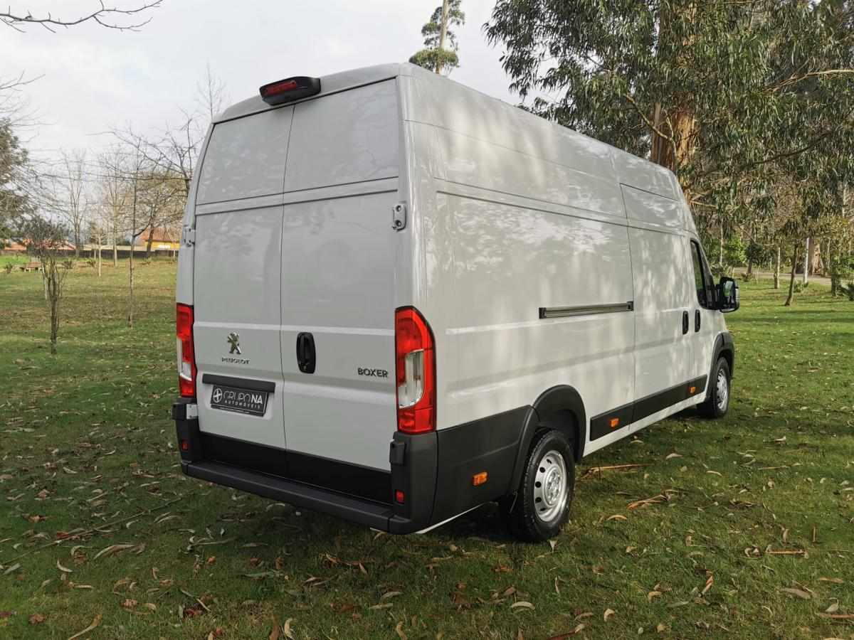 peugeot-boxer-2-2-bluehhdi-4x4-2022-diesel-2179cc