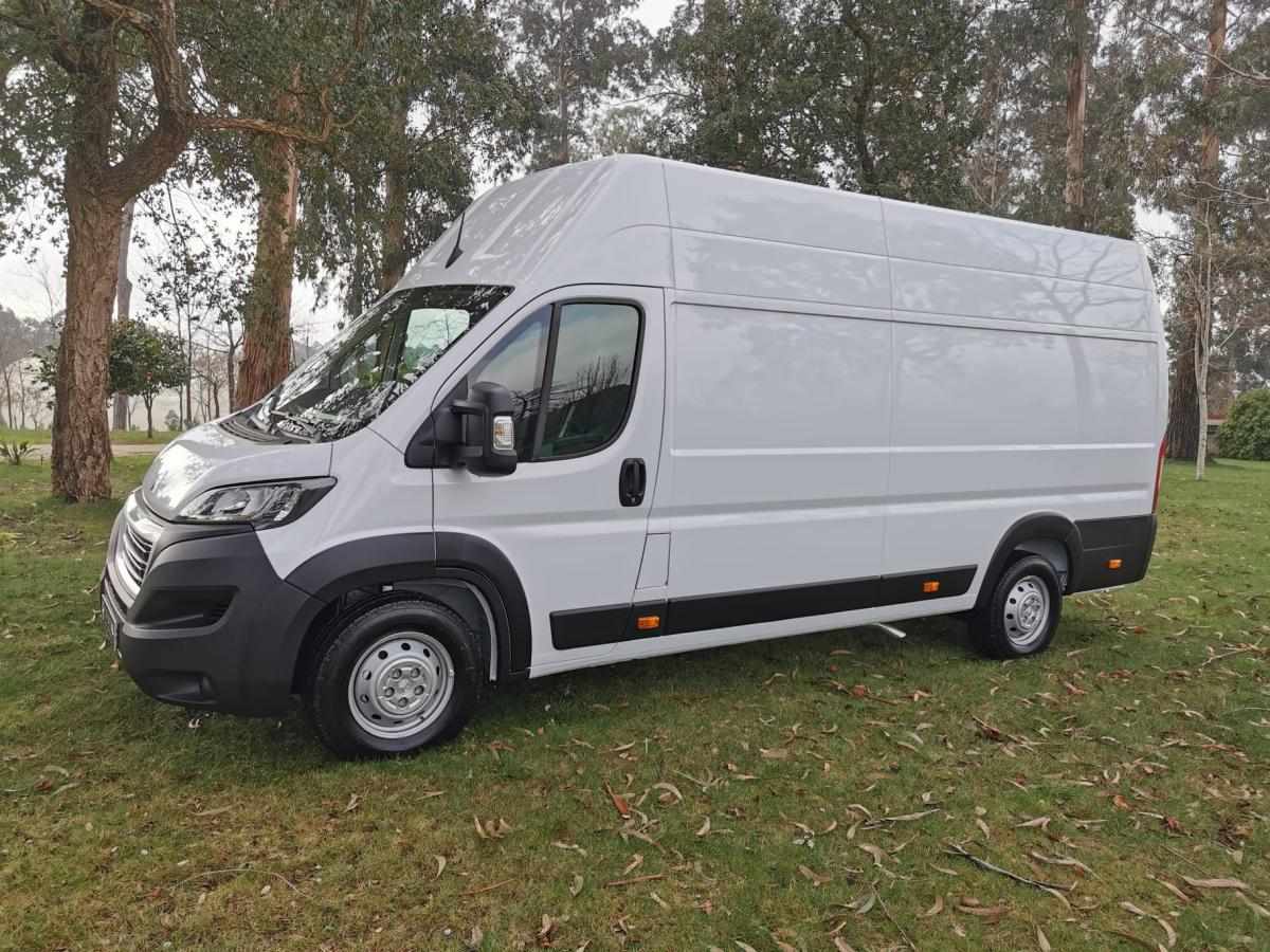 peugeot-boxer-2-2-bluehhdi-4x4-2022-diesel-2179cc