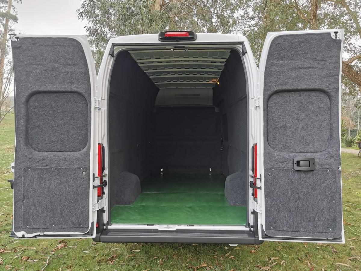 peugeot-boxer-2-2-bluehhdi-4x4-2022-diesel-2179cc