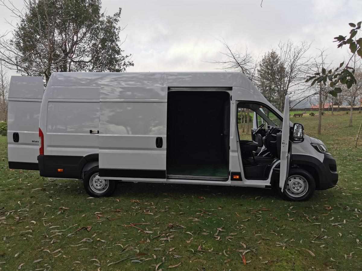 peugeot-boxer-2-2-bluehhdi-4x4-2022-diesel-2179cc