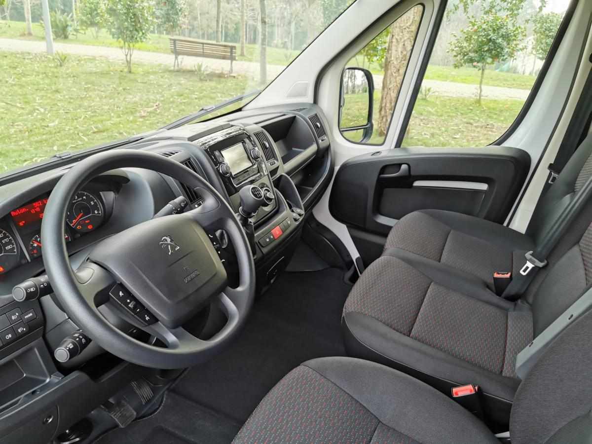 peugeot-boxer-2-2-bluehhdi-4x4-2022-diesel-2179cc