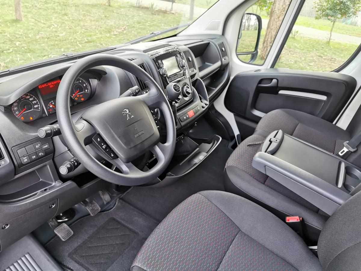 peugeot-boxer-2-2-bluehhdi-4x4-2022-diesel-2179cc