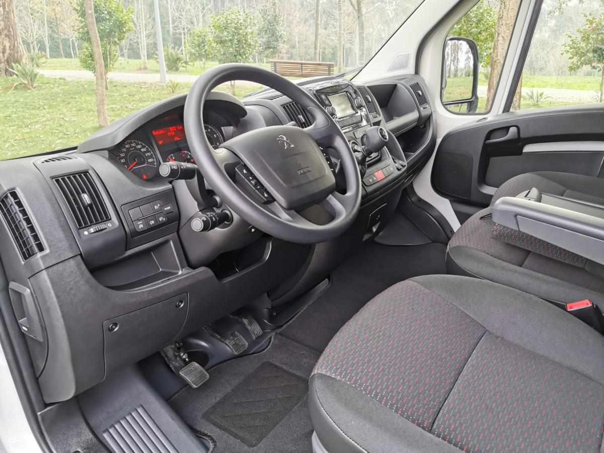 peugeot-boxer-2-2-bluehhdi-4x4-2022-diesel-2179cc