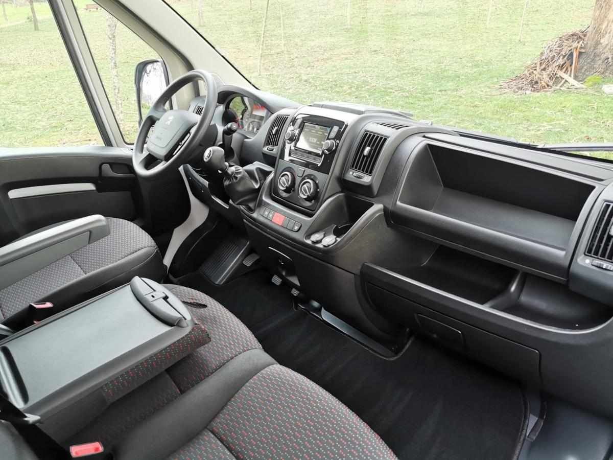 peugeot-boxer-2-2-bluehhdi-4x4-2022-diesel-2179cc