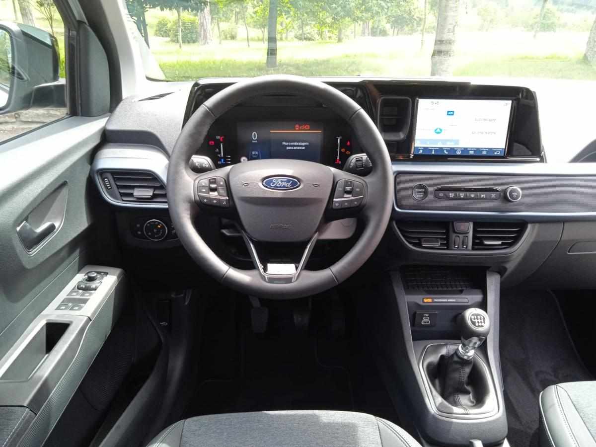 ford-tourneo-courier-2025-gasolina-999cc