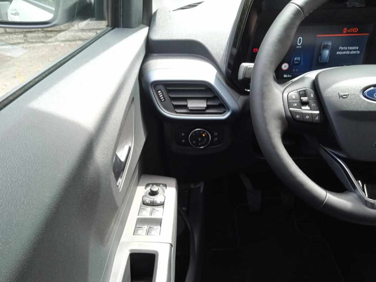 ford-tourneo-courier-2025-gasolina-999cc