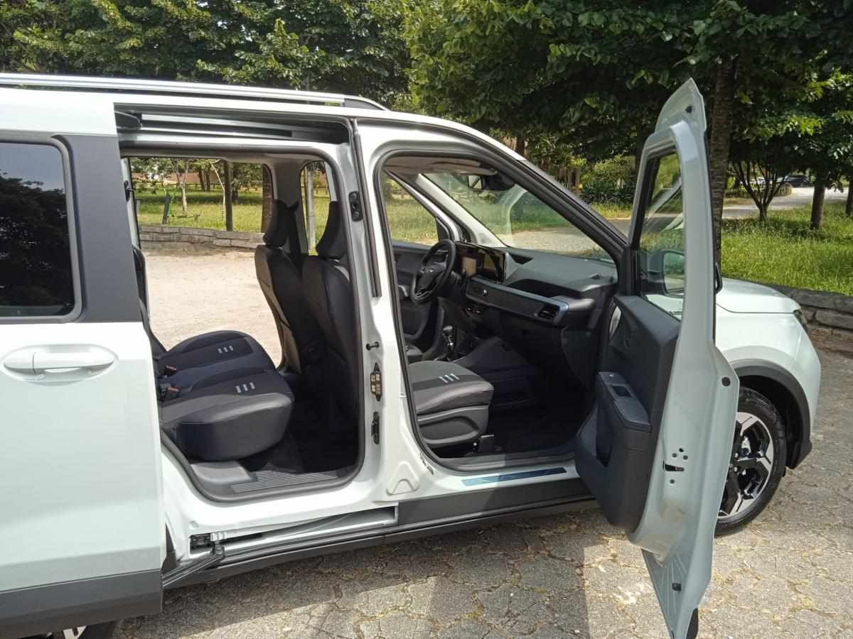 ford-tourneo-courier-2025-gasolina-999cc
