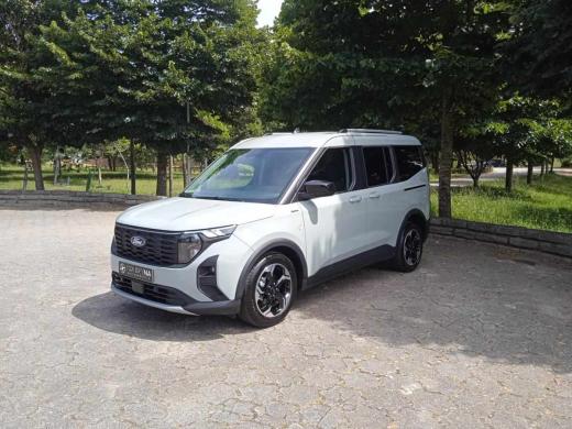 ford-tourneo-courier-2025-gasolina-999cc