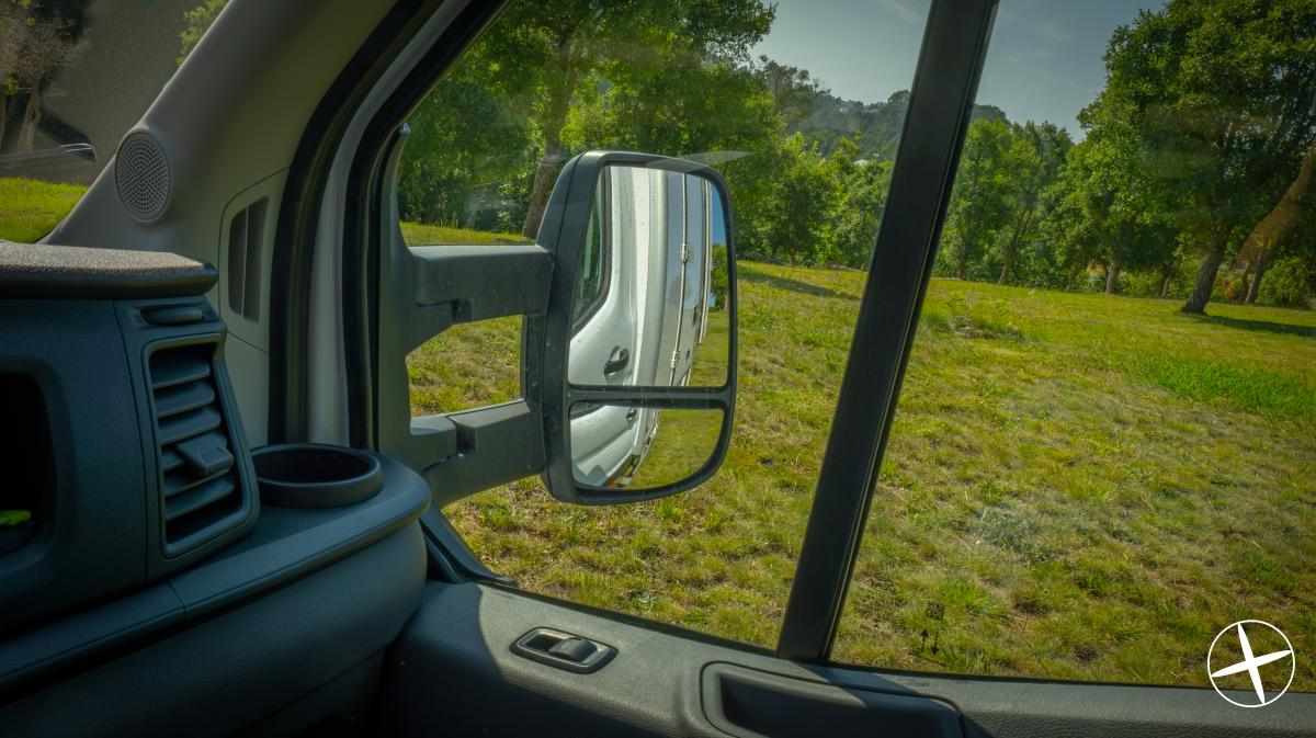 ford-transit-2024-diesel-1995cc
