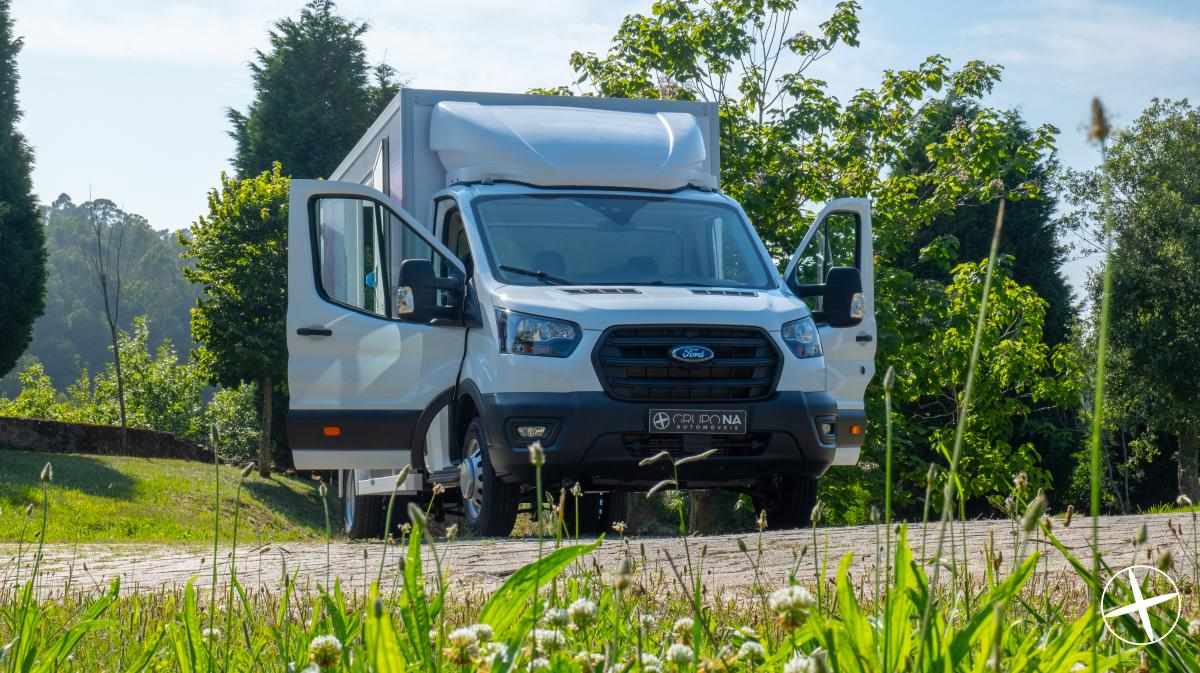 ford-transit-2024-diesel-1995cc