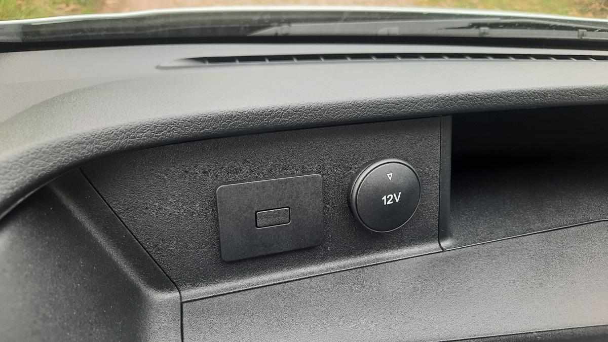 ford-transit-2024-diesel-1995cc
