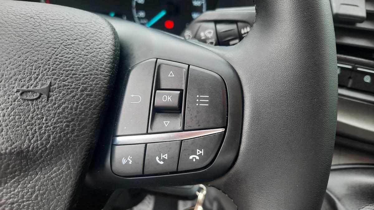 ford-transit-2024-diesel-1995cc