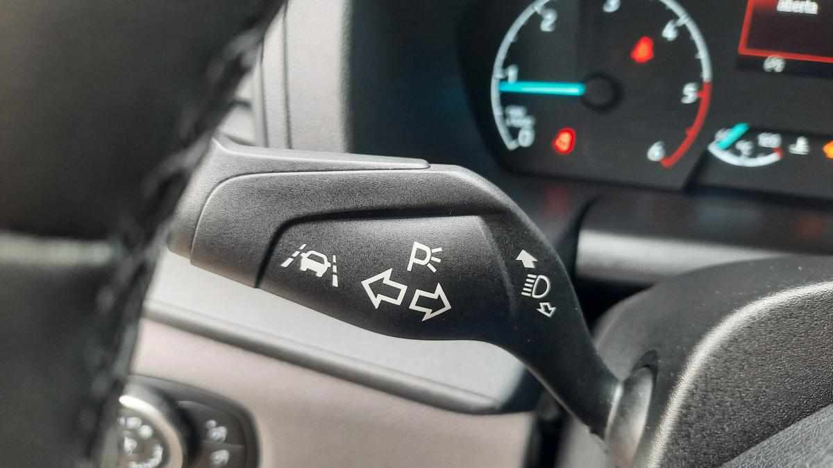 ford-transit-2024-diesel-1995cc