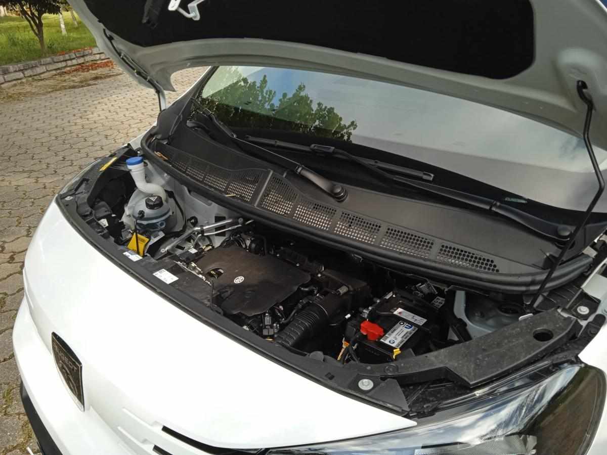 peugeot-expert-1-5-bluehdi-2025-diesel-1499cc