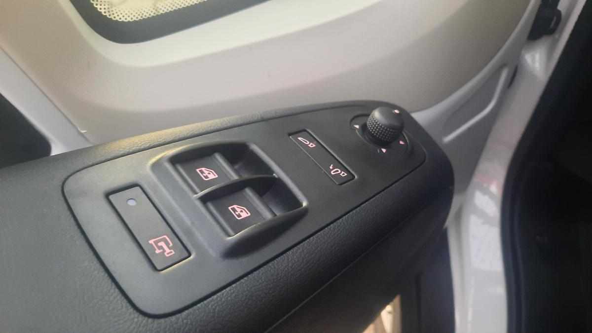 citroen-jumper-2023-diesel-2179cc