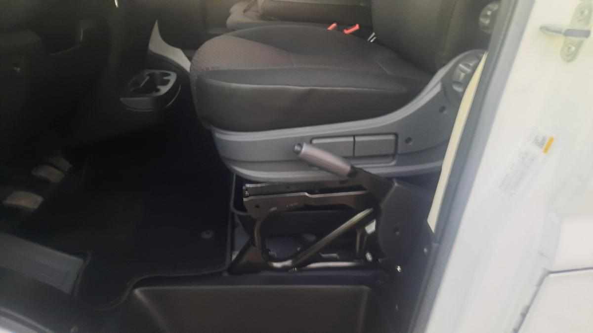 citroen-jumper-2023-diesel-2179cc