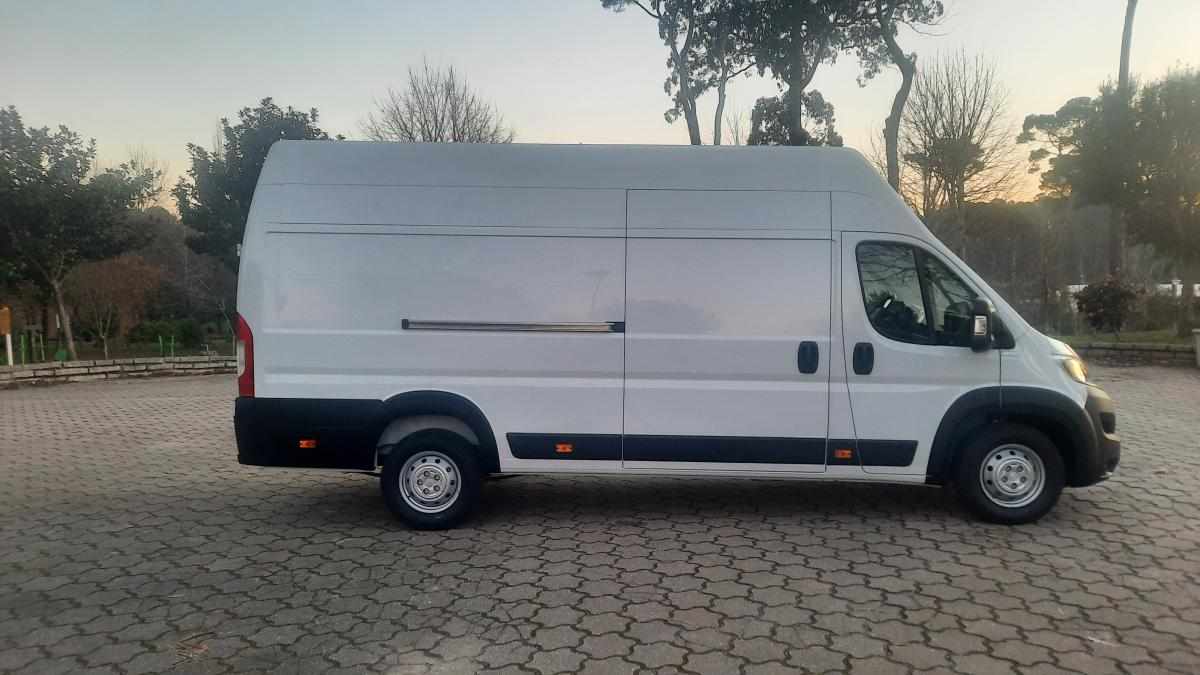 citroen-jumper-2023-diesel-2179cc