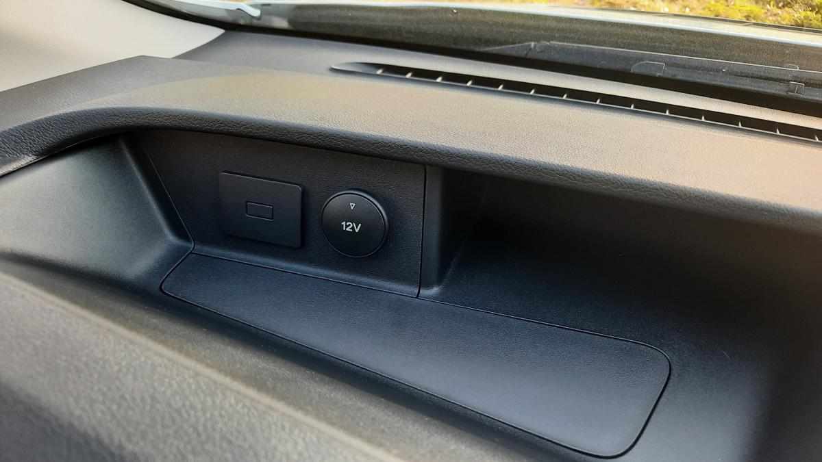 ford-transit-2024-diesel-1995cc
