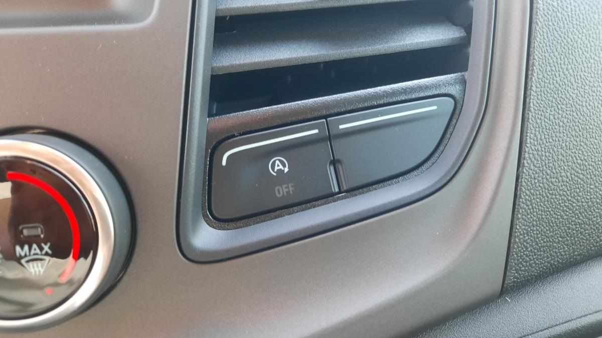 ford-transit-2024-diesel-1995cc