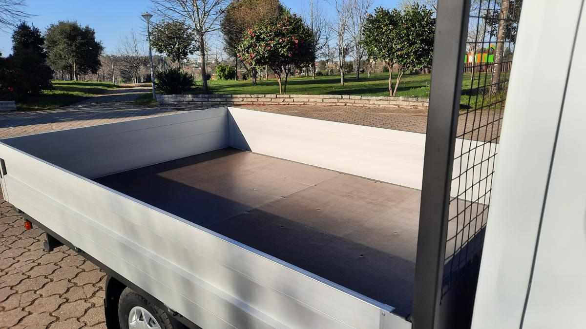 ford-transit-2024-diesel-1995cc