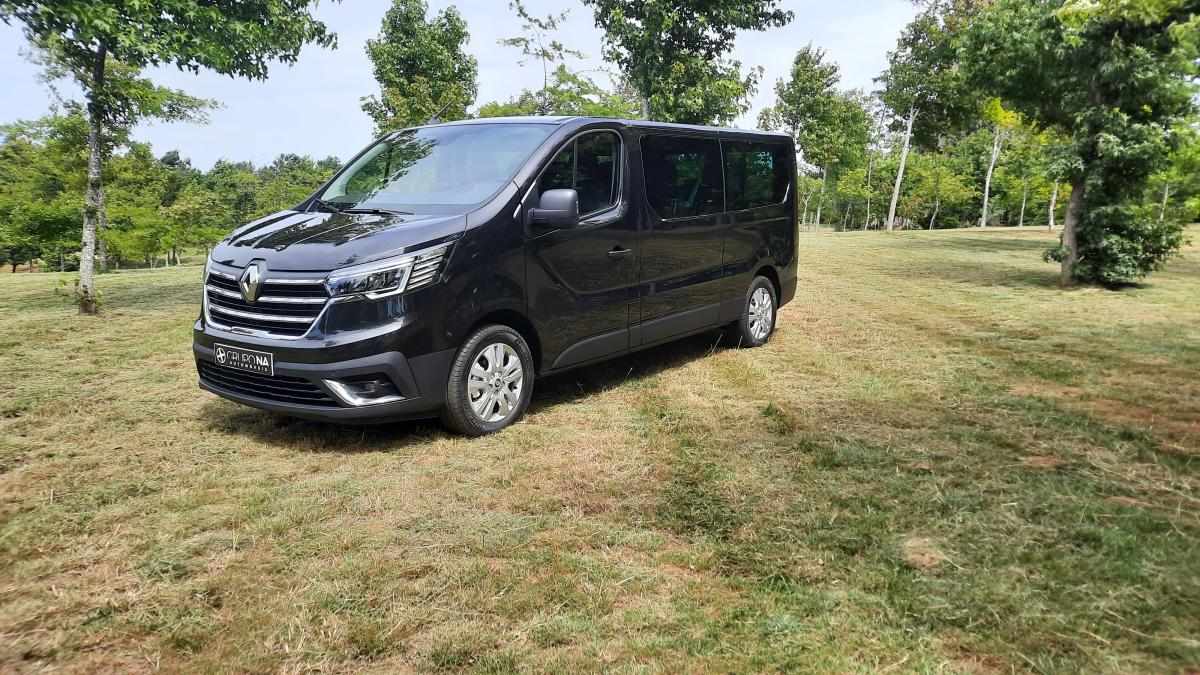 renault-trafic-2-0-150cv-2023-diesel-1997cc