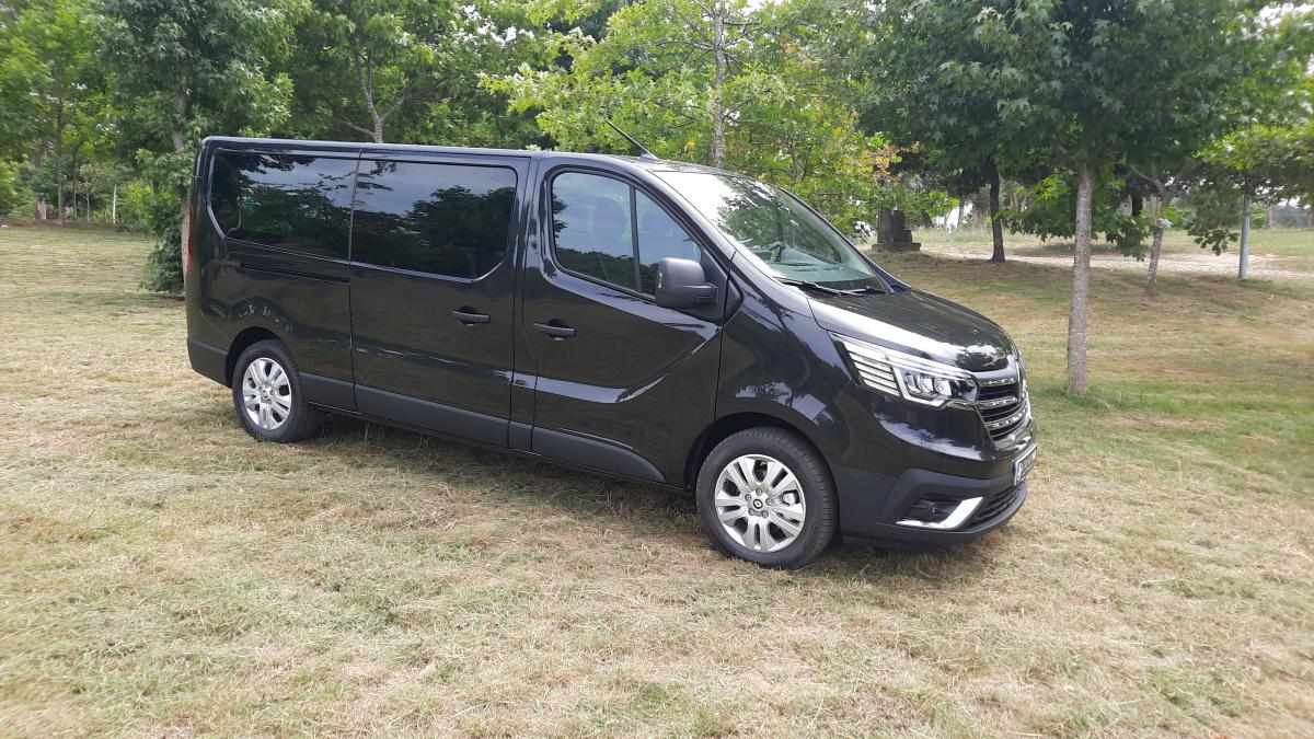renault-trafic-2-0-150cv-2023-diesel-1997cc