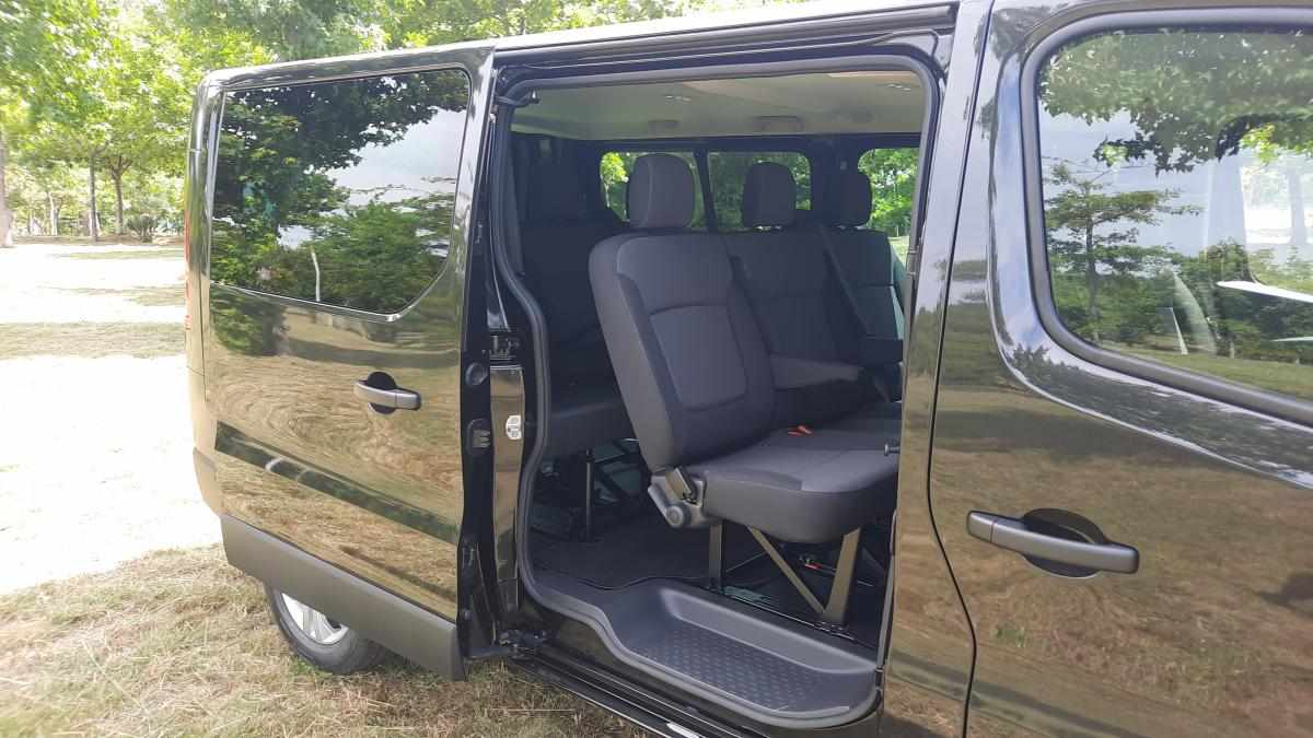 renault-trafic-2-0-150cv-2023-diesel-1997cc