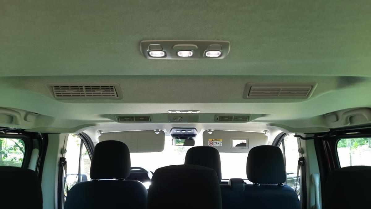 renault-trafic-2-0-150cv-2023-diesel-1997cc