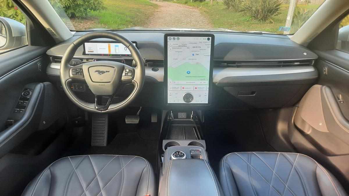 ford-mustang-mach-e-standard-range-2021-eletrico
