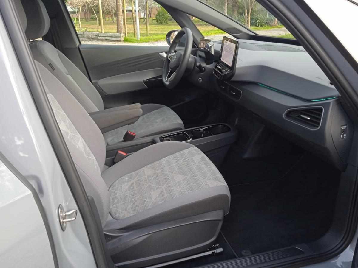 volkswagen-id-3-pure-performance-45-kwh-2023-eletrico