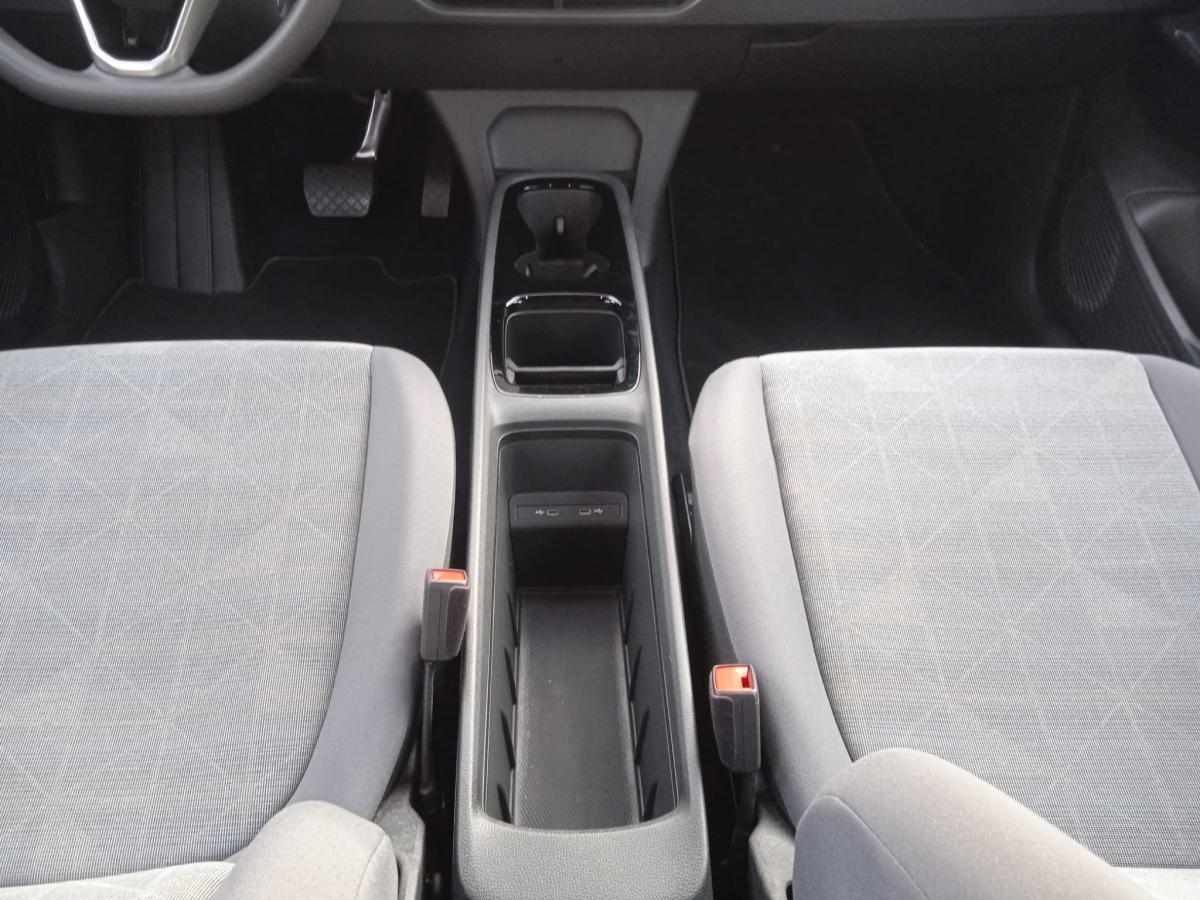 volkswagen-id-3-pure-performance-45-kwh-2023-eletrico