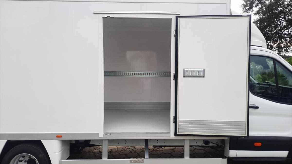 ford-transit-2024-diesel-1995cc