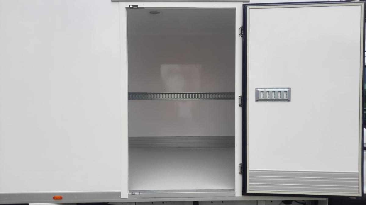 ford-transit-2024-diesel-1995cc
