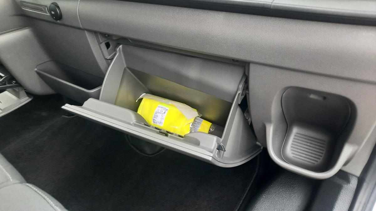 ford-transit-2024-diesel-1995cc