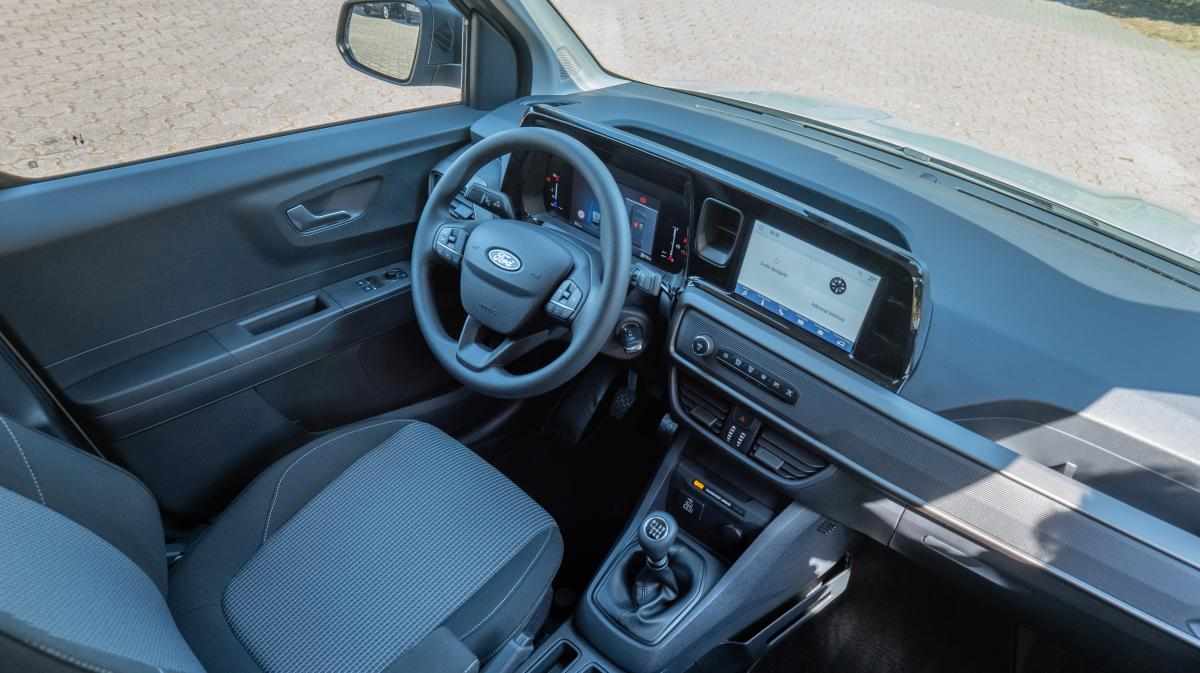 ford-transit-courier-2024-diesel-1499cc