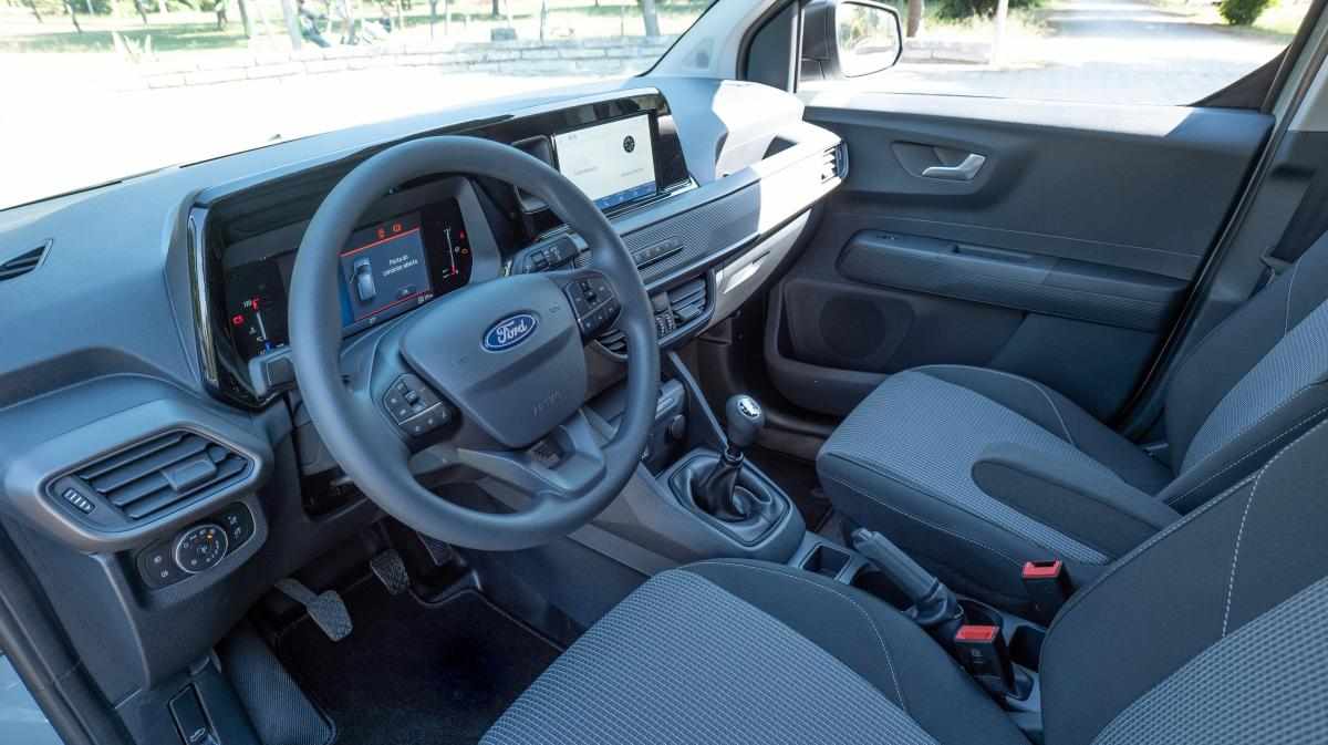 ford-transit-courier-2024-diesel-1499cc