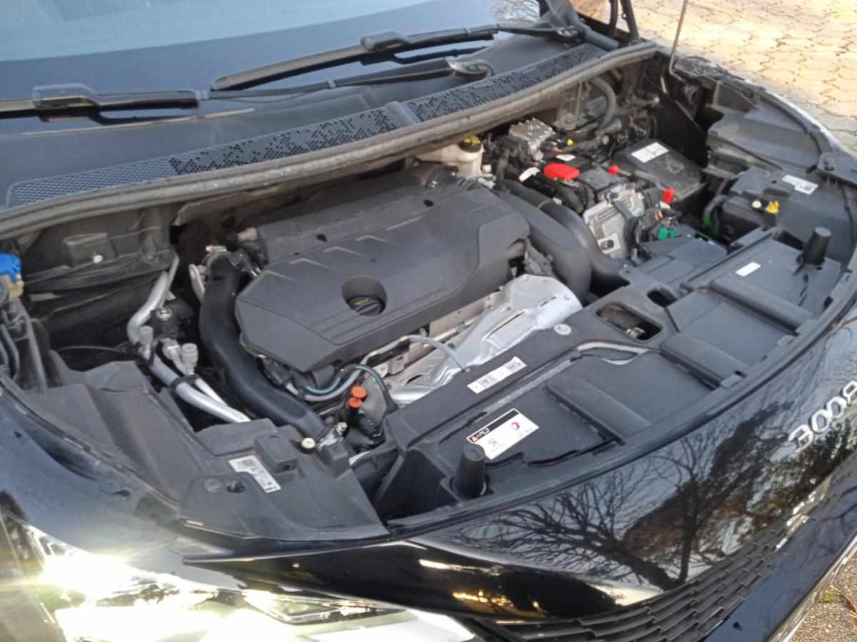 peugeot-3008-1-6-hybrid-11-8-kwh-2022-gasolina-1598cc