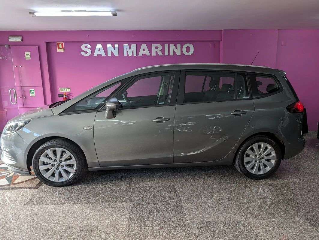 opel-zafira-2018-diesel-1598cc