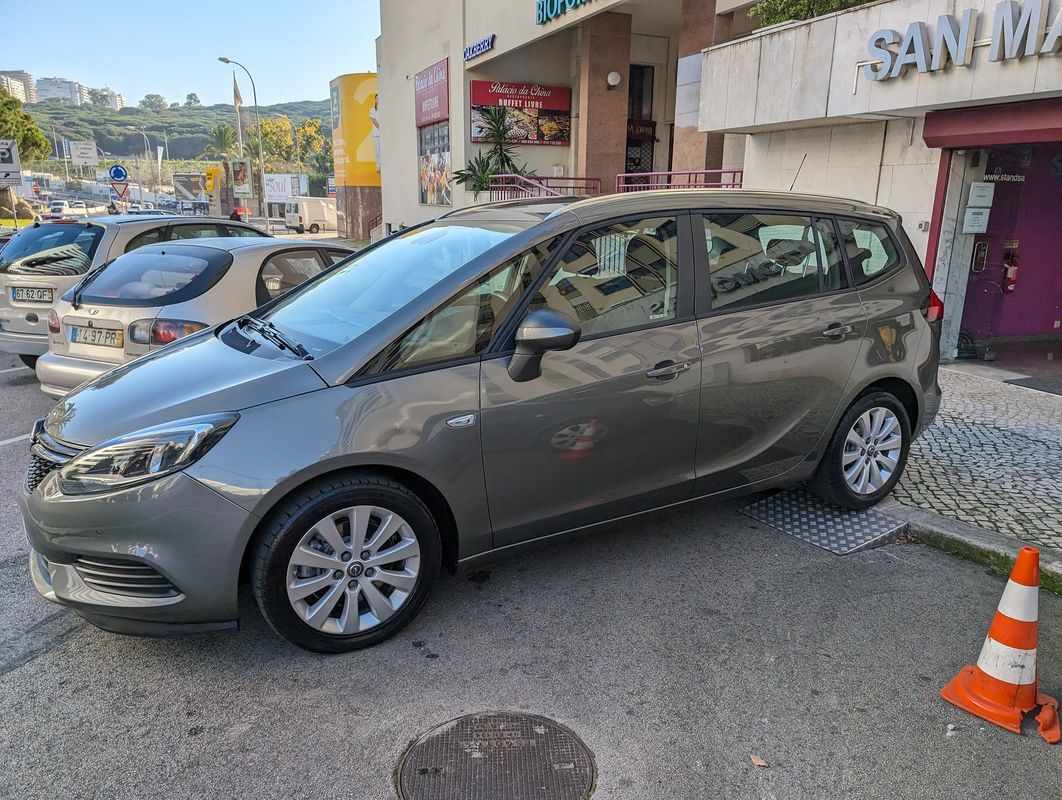 opel-zafira-2018-diesel-1598cc