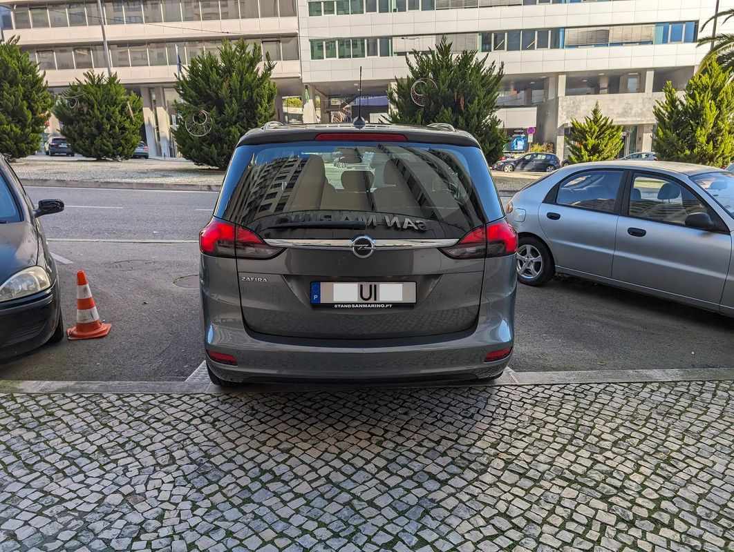 opel-zafira-2018-diesel-1598cc