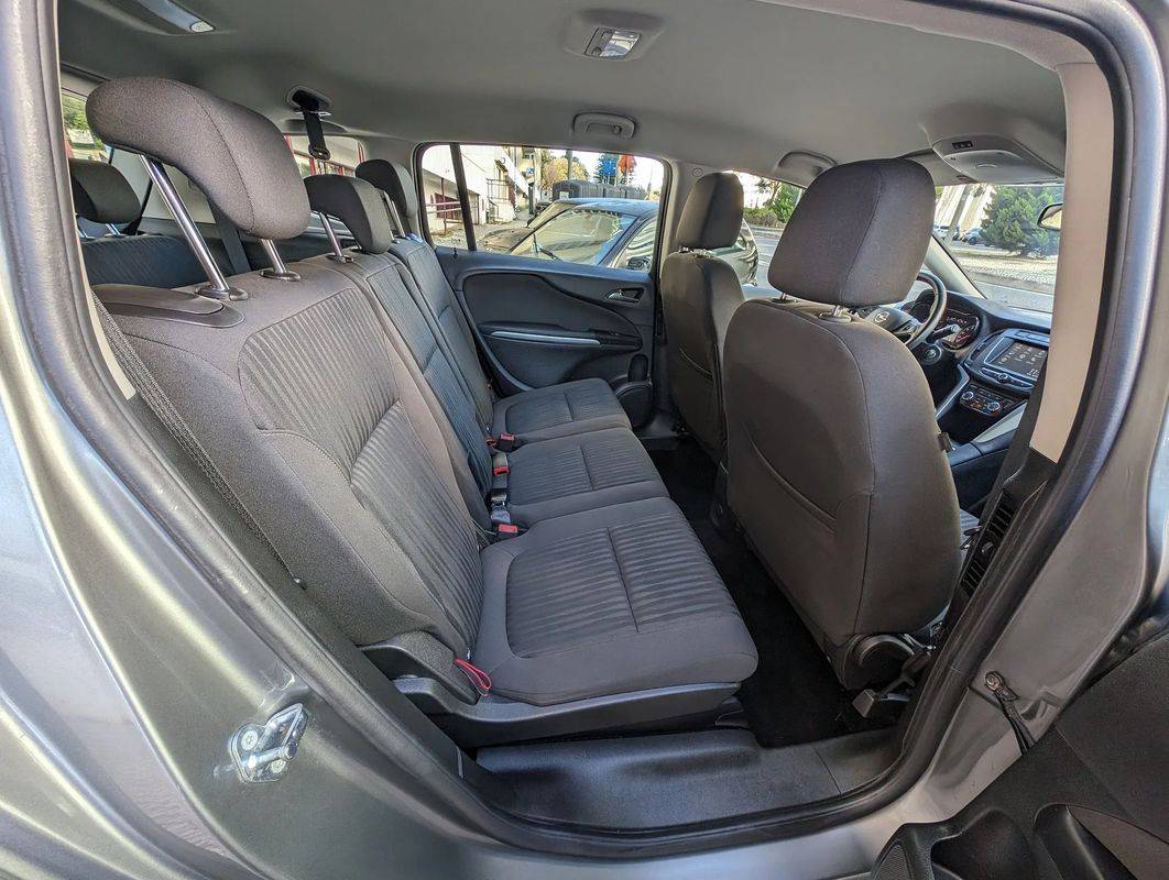 opel-zafira-2018-diesel-1598cc