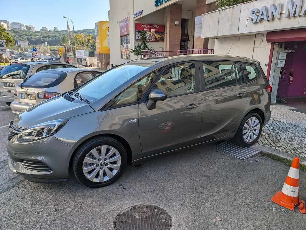 opel-zafira-2018-diesel-1598cc