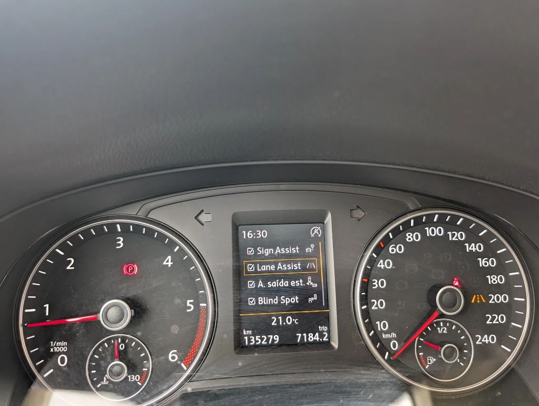 volkswagen-sharan-2019-diesel-1968cc