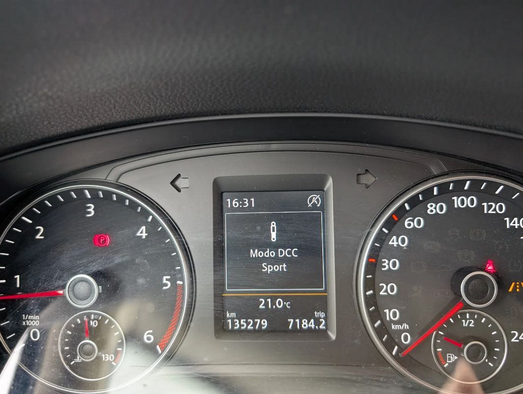 volkswagen-sharan-2019-diesel-1968cc