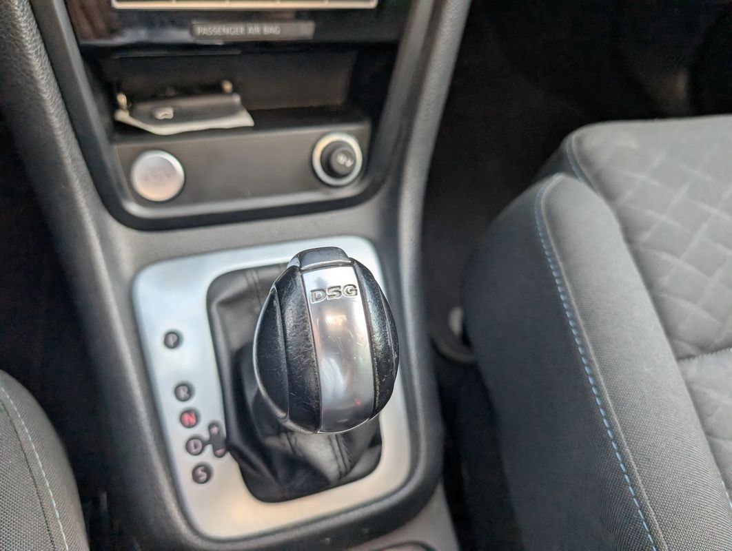 volkswagen-sharan-2019-diesel-1968cc