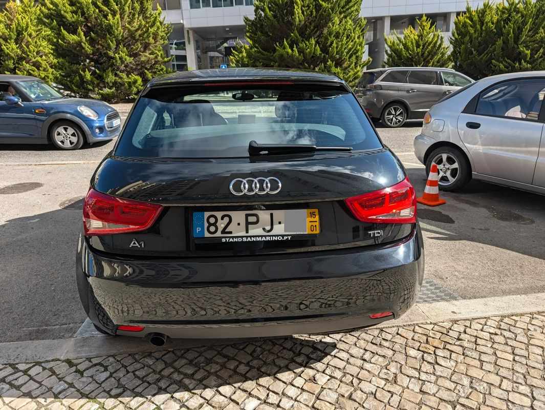 audi-a1-2015-diesel-1598cc