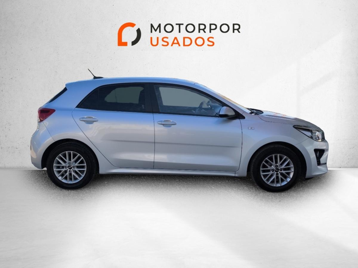 kia-rio-2023-gasolina-1197cc