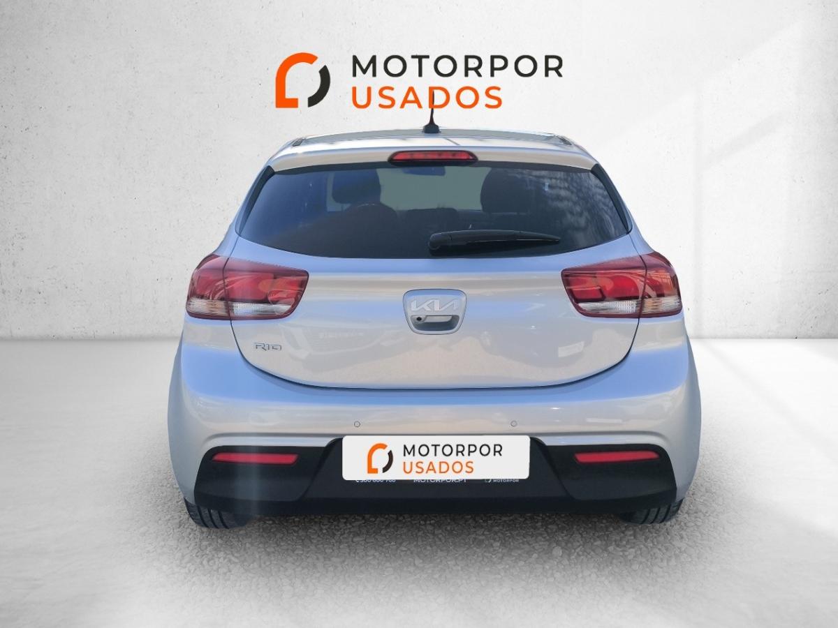 kia-rio-2023-gasolina-1197cc
